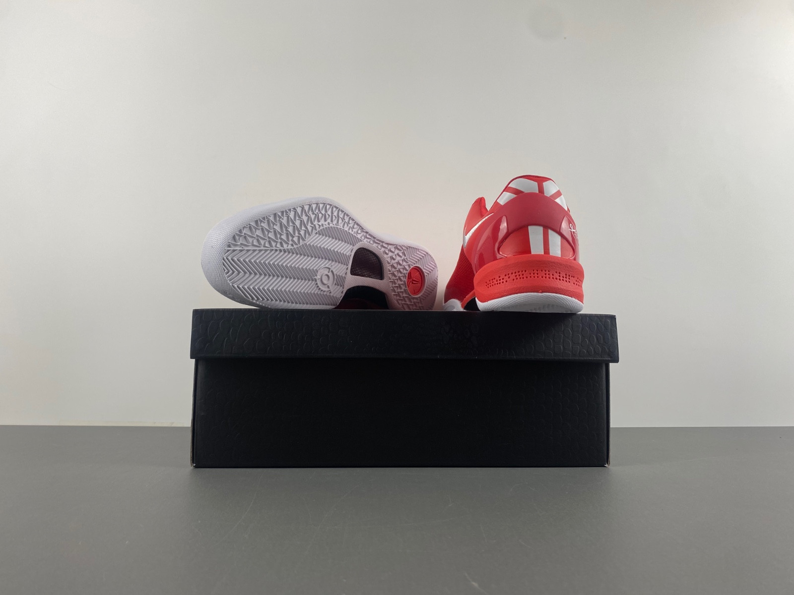 nike kobe 8 pit viper