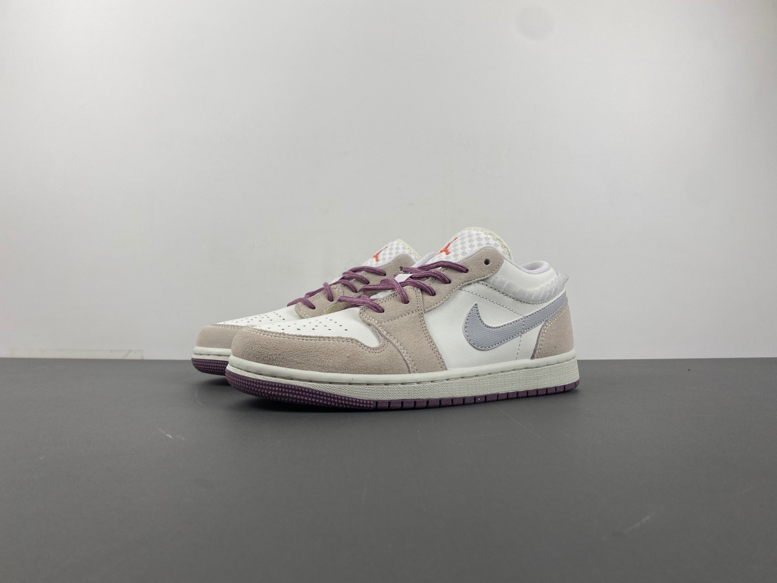 Air Jordan 1 Low Alt SE