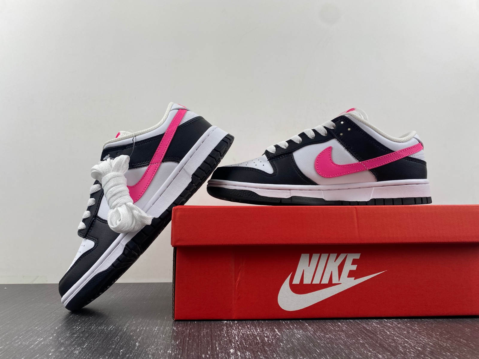 nike dunk low "dark obsidian/fierce pink" fb9109-401