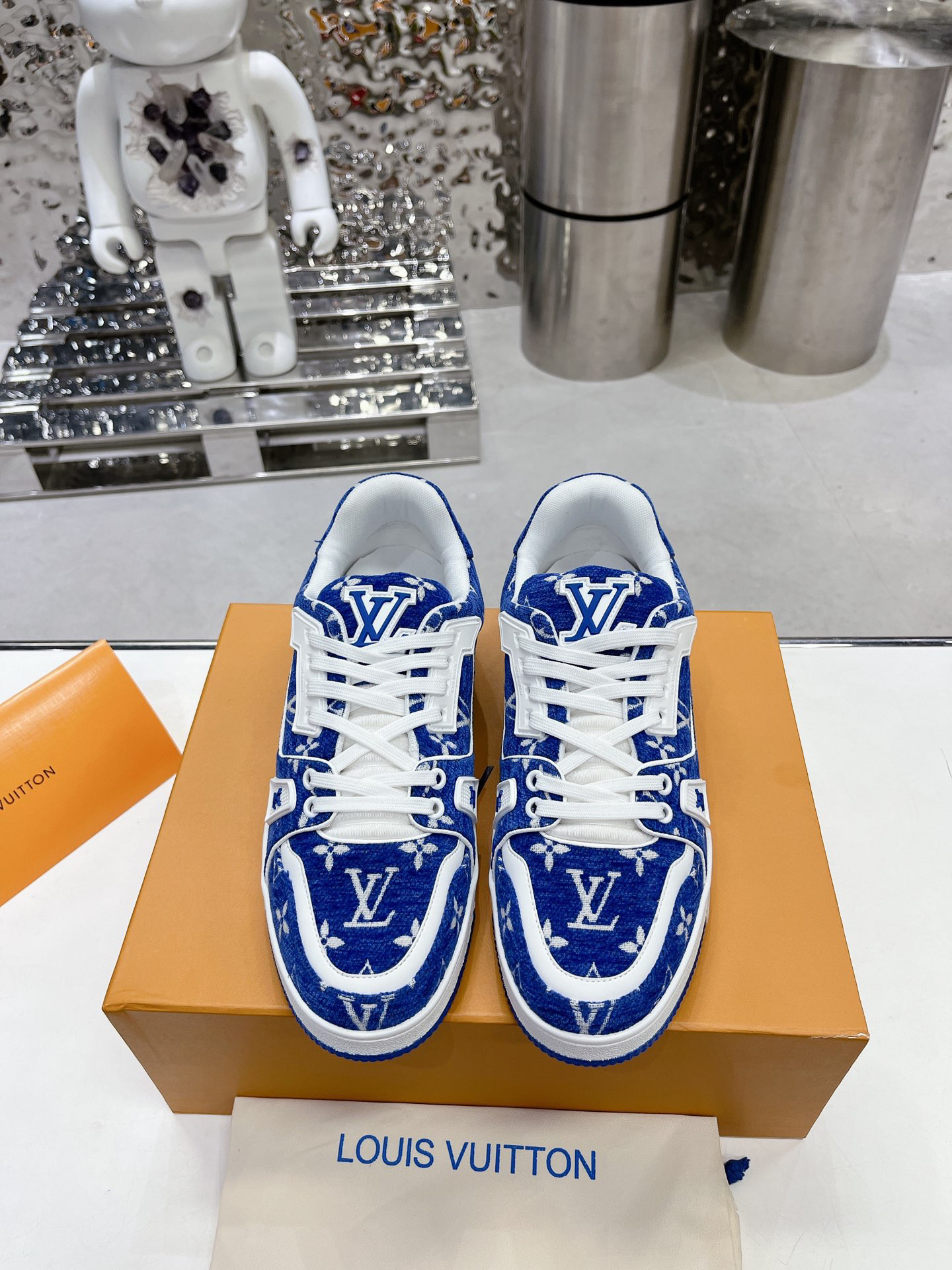 LVT SNEAKERS
