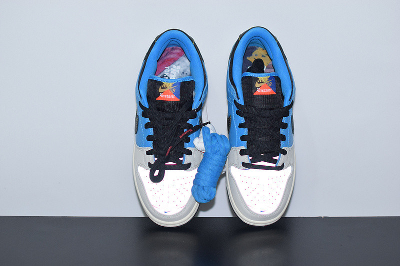 instant skateboard x nike dunk sb low cz5128-400