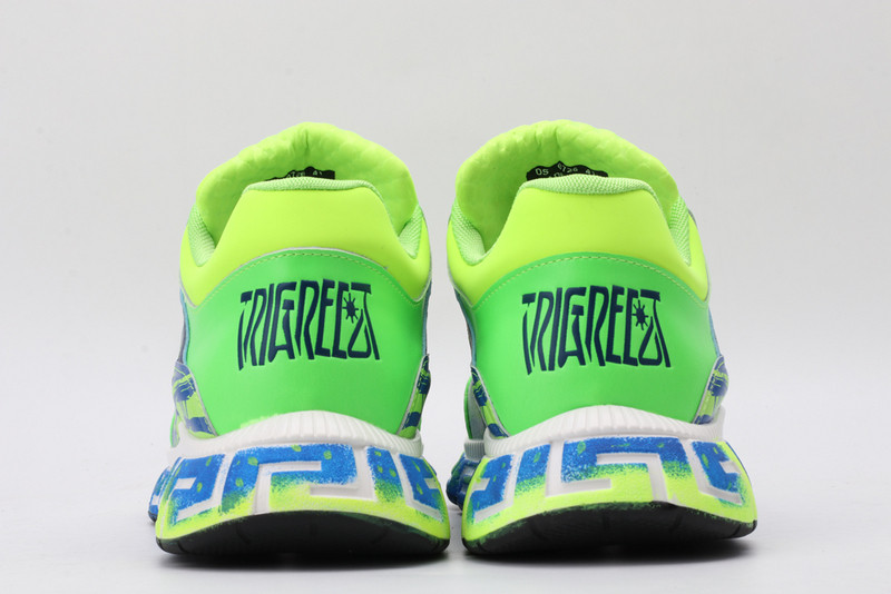 vs chain reaction sneakers