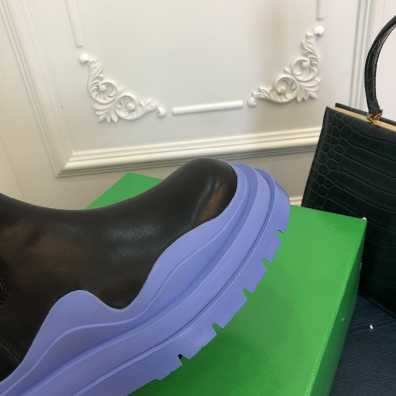 Bo*te*ga ve*ne*ta sneaker