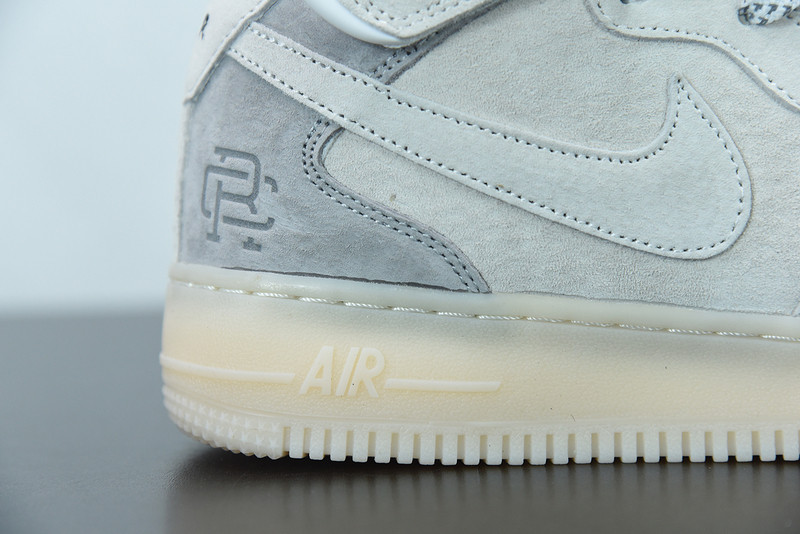 reigning champ x nike air force 1 mid