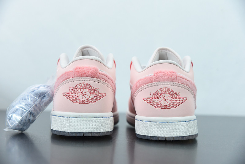 wmns air jordan 1 low se