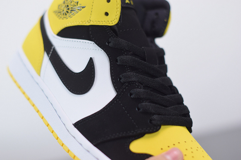 air jordan 1 mid se "yellow toe" 852542-071