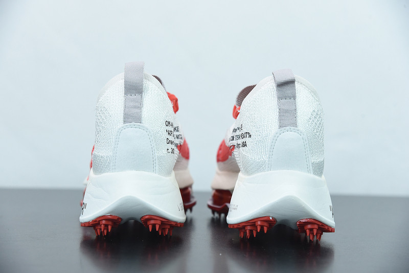 of x air zoom tempo next%