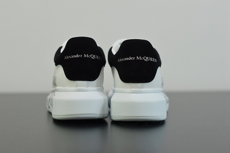 alexer mceen sneakers