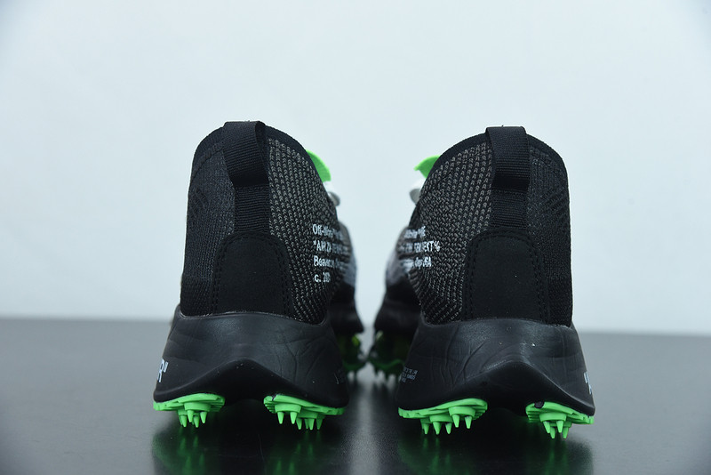 of x air zoom tempo next%