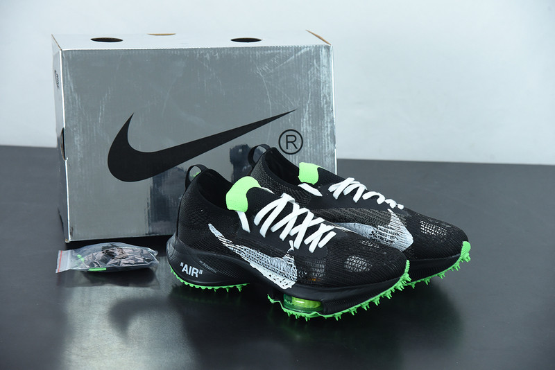 of x air zoom tempo next%