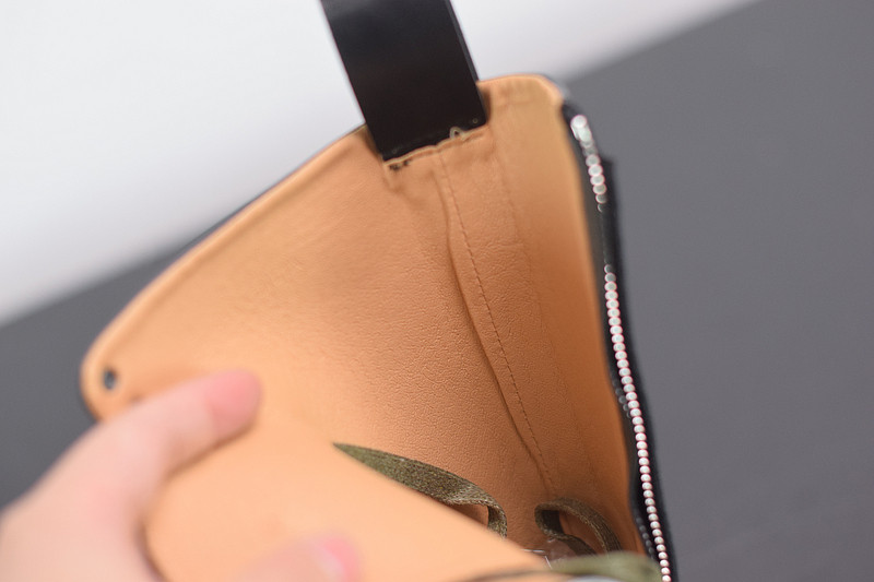 Bo*te*ga ve*ne*ta sneaker