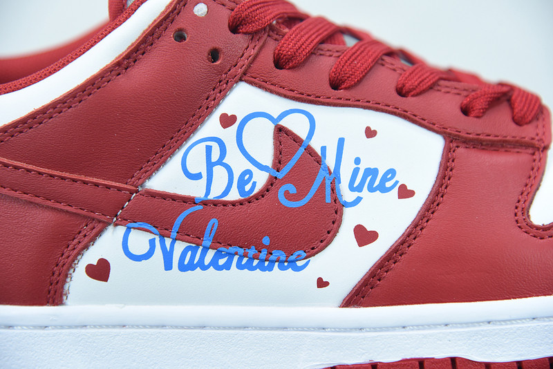 nike sb dunk low x bear x valentine dd1391-002