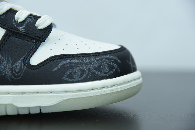 nike dunk low “halloween” dd3357-100