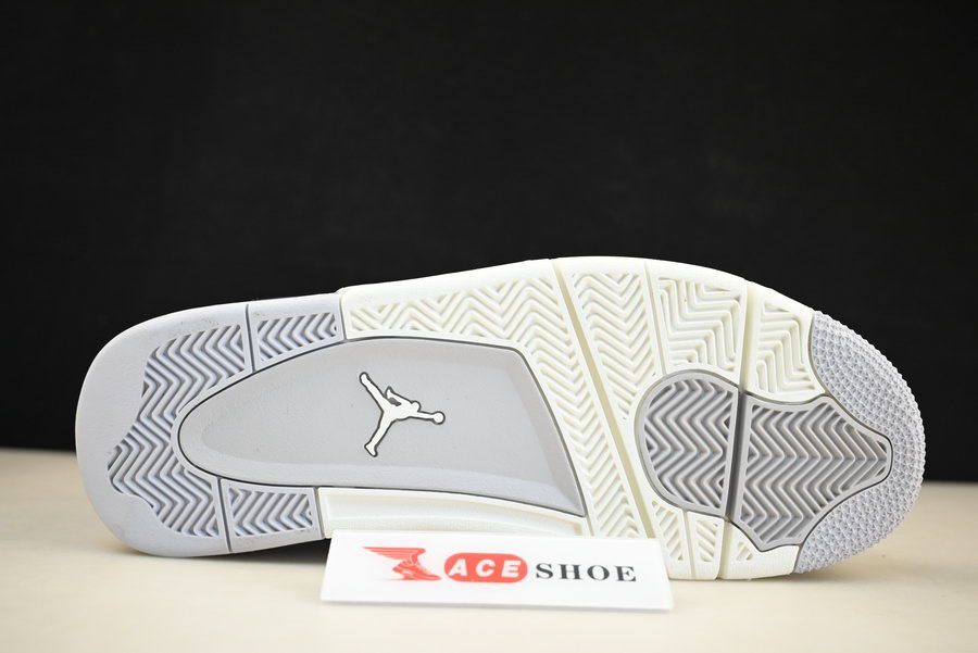 air jordan 4 womens frozen moments aq9129-001