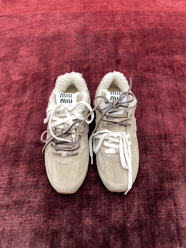 NEW BALANCE X MIUMIU SNEAKER