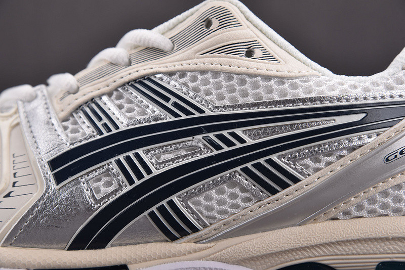 As*ic*s gel-kayano 14 1201a056-109