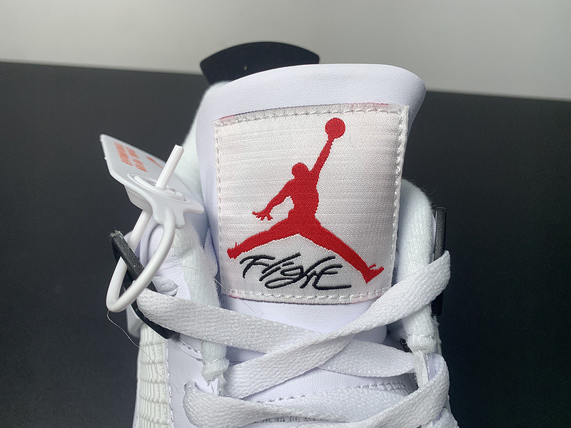 Nike SB x Air Jordan 4 “Black WHite” DR5415-100-3