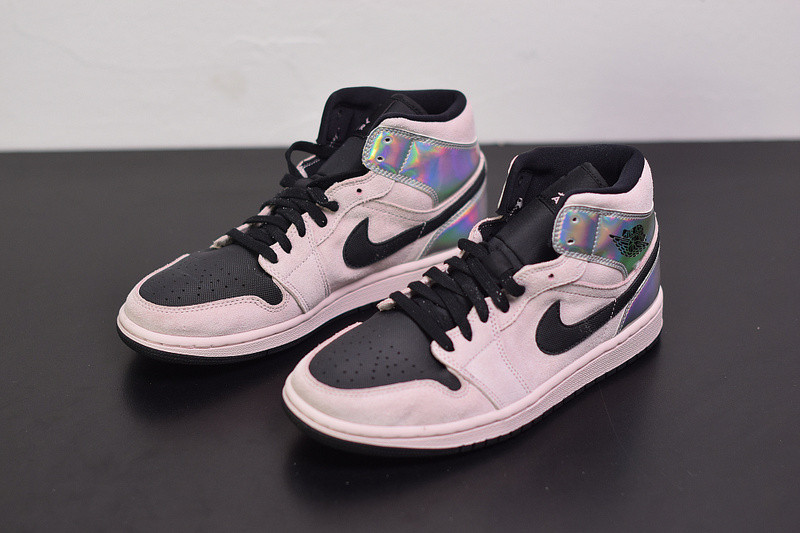 air jordan 1 mid iridescent bq6472-602