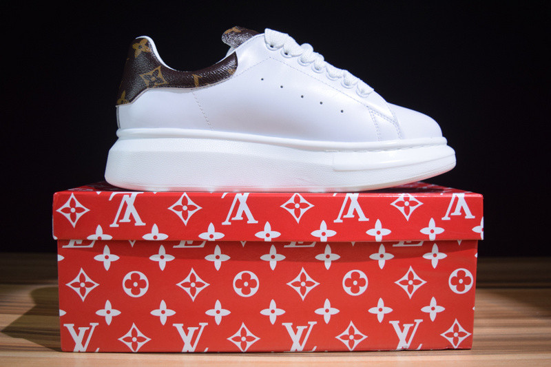 alexer mceen &lv sole sneakers 3057