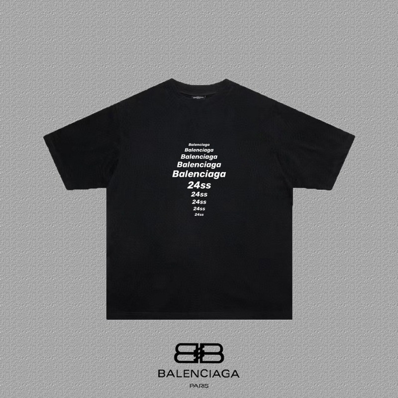 Ba*len*cia*ga clothes