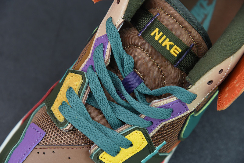 nike sb dunk low scrap