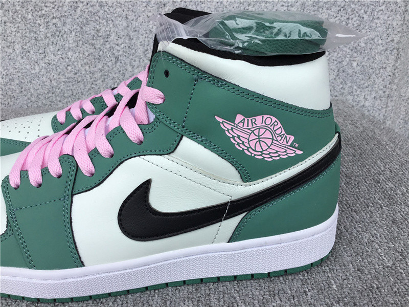 wmns air jordan 1 mid se