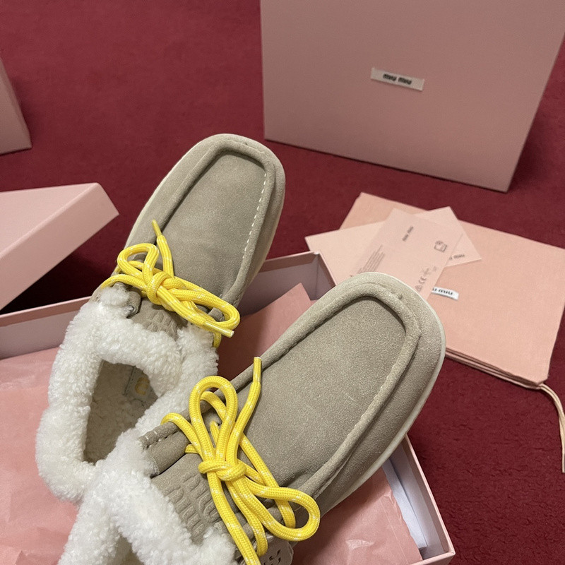 mIUMIU SNEAKER