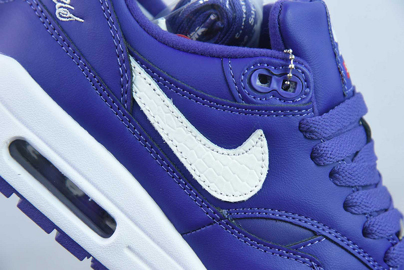 Nike x Supreme Air Max 1