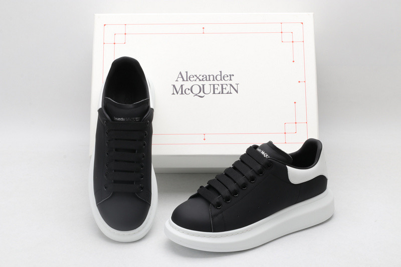 alexer mceen sneakers