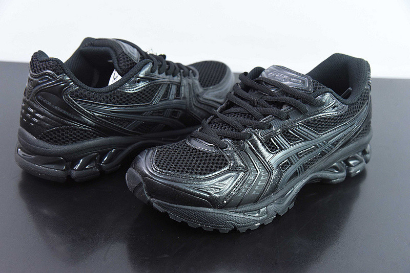 As*ic*s gel kayano 14
