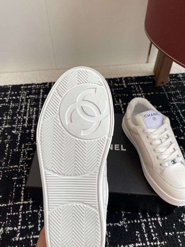 Chanel Sneaker