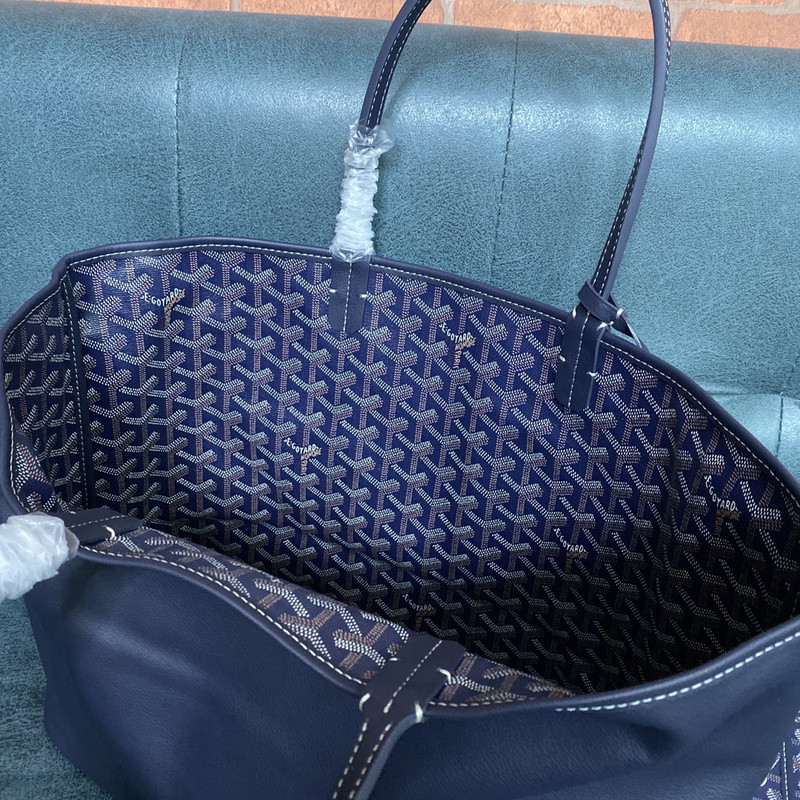 GOYARD PURSE