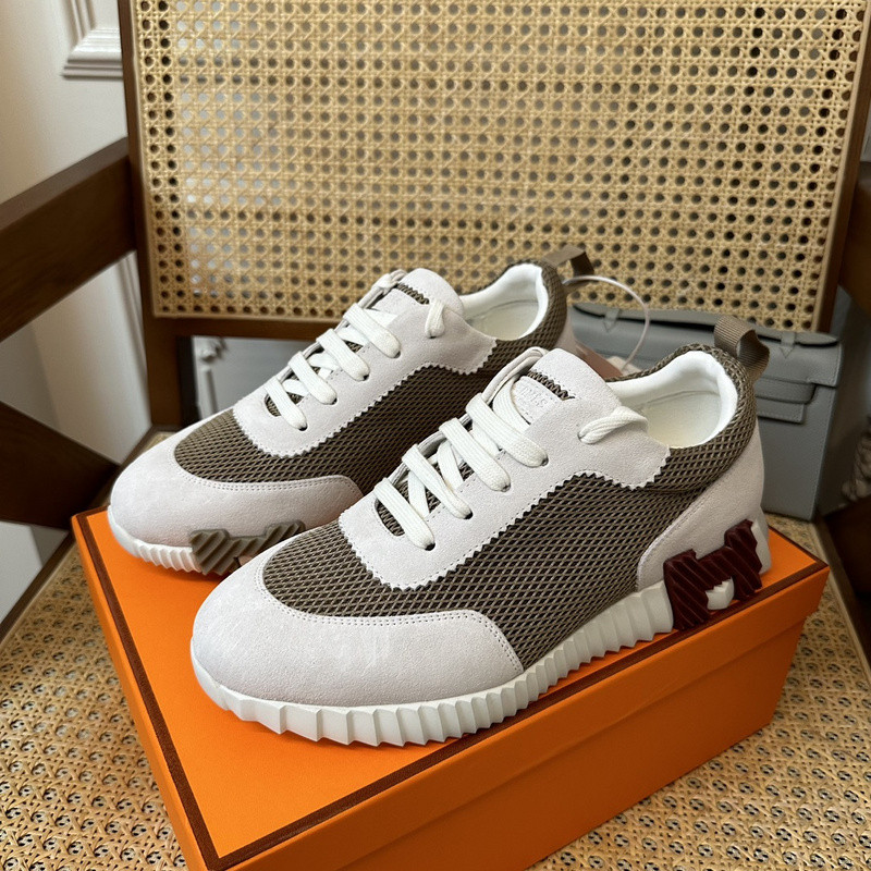 H**mes sneaker