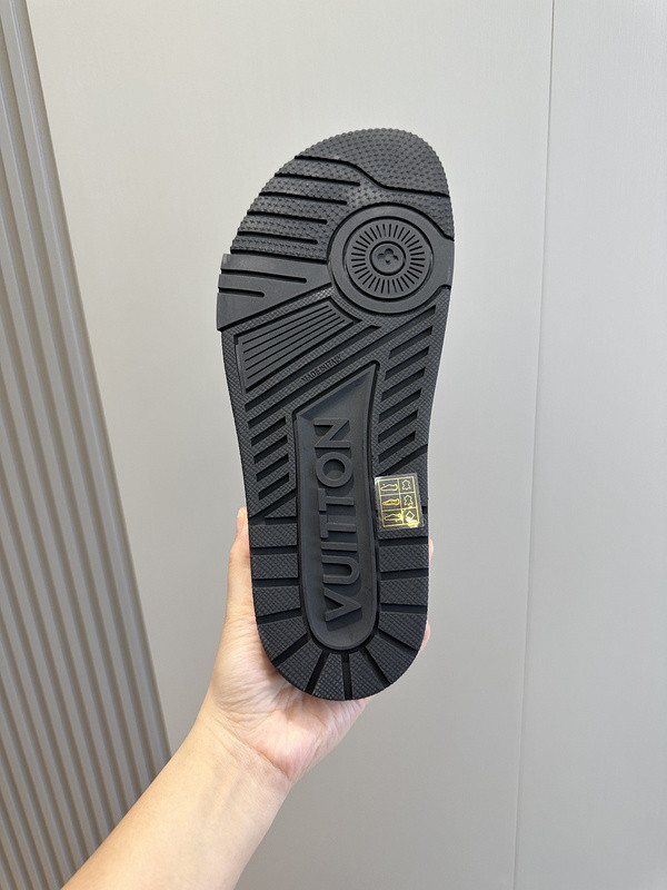 lvt sandals