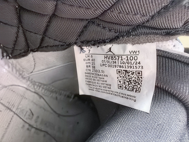 A Ma Maniére x Jordan 3 “Diffused Blue” HV8571-100