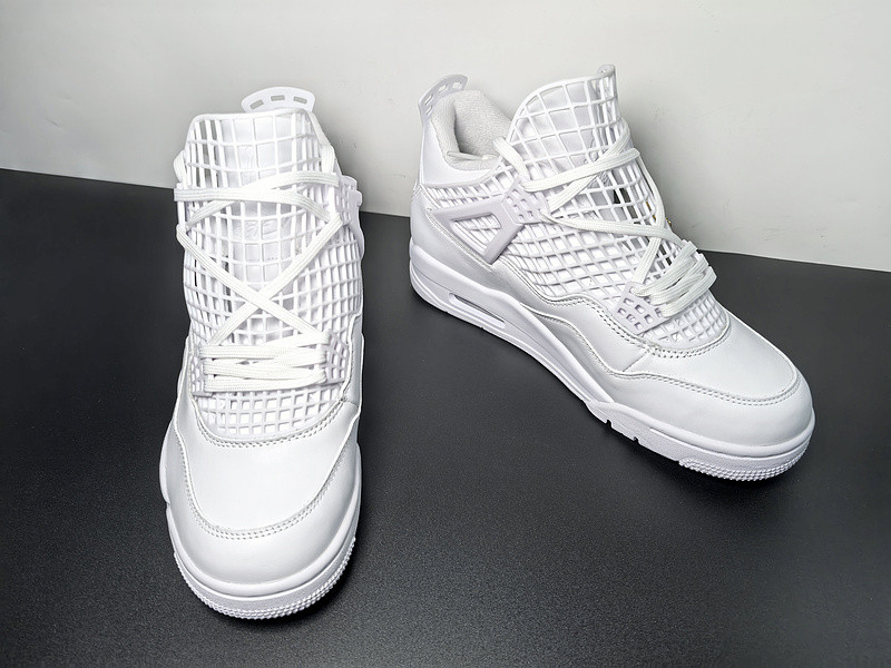 Air Jordan 4 Retro