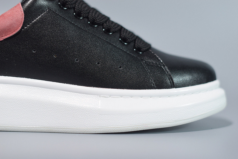 alexer mceen sneakers