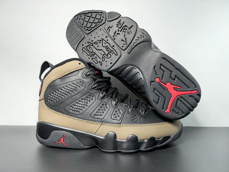 Air Jordan 9 Retro