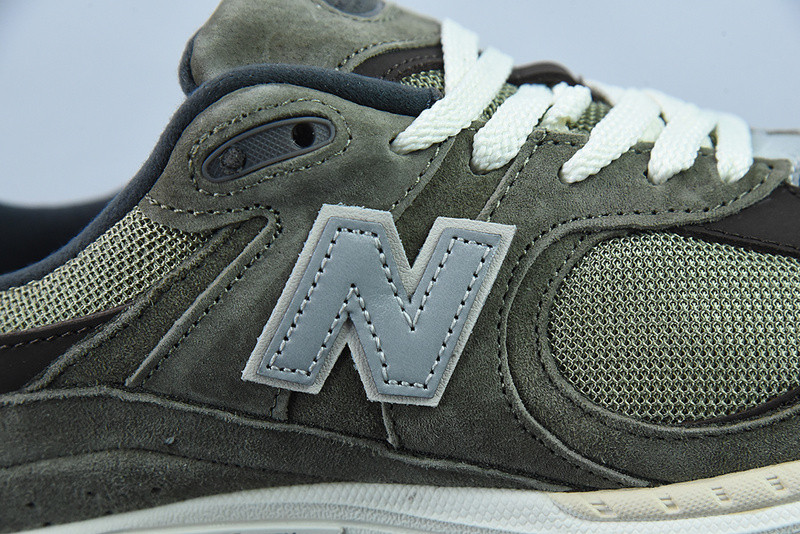 new balance sneaker