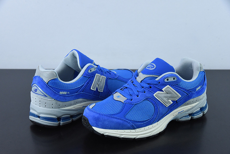 new balance sneaker