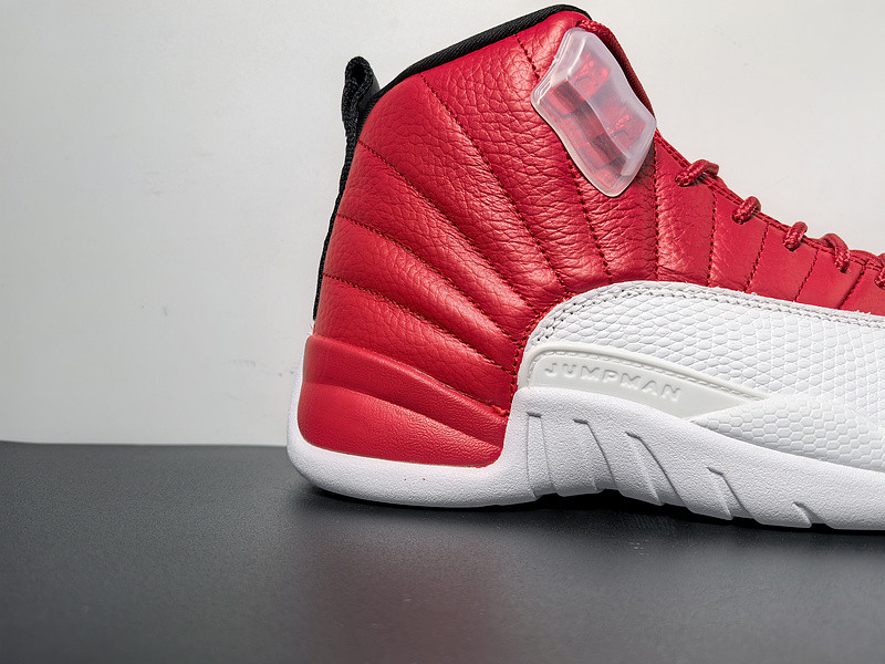 Air Jordan 12 Retro