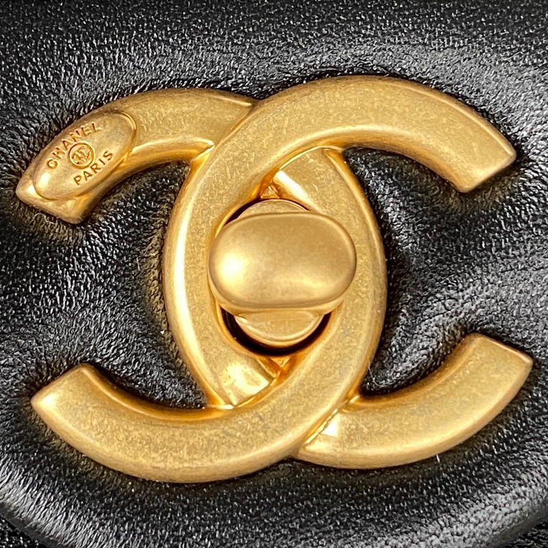 chanel purse
