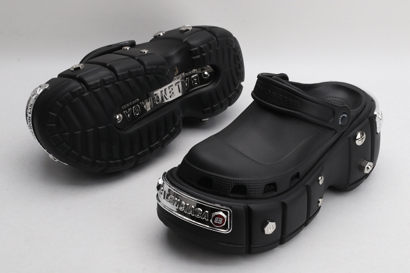 Cr*0*s x ba*len*cia*ga hardCr*0*s sandal