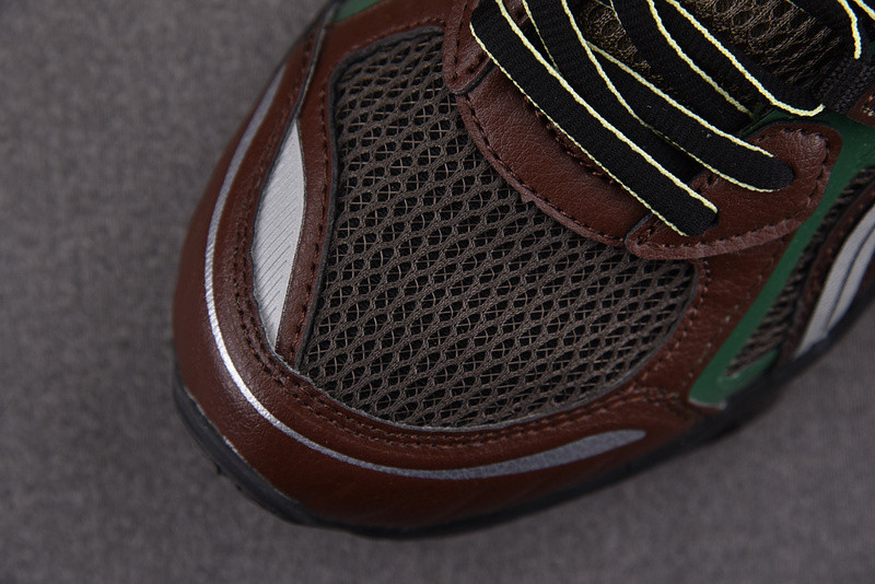 As*ic*s gel quantum kinetic