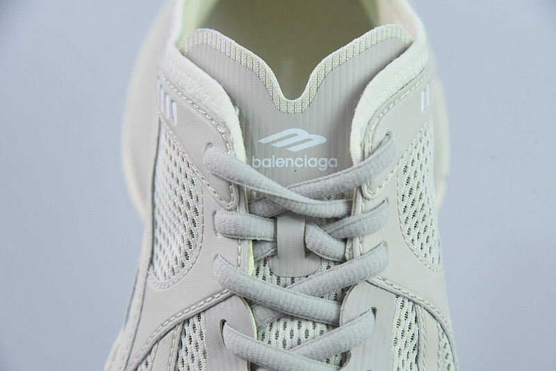 BC XL SNEAKERS