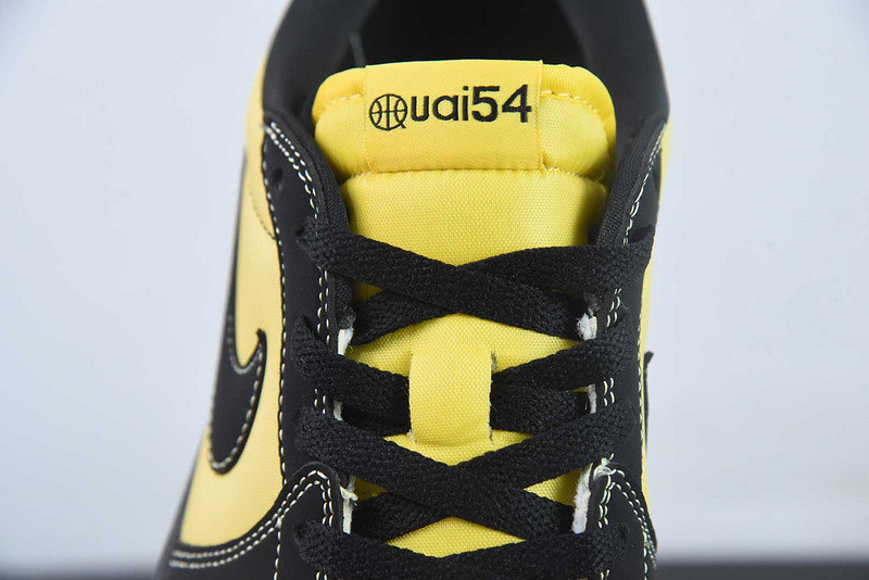 Air Jordan 1 Retro Low OG