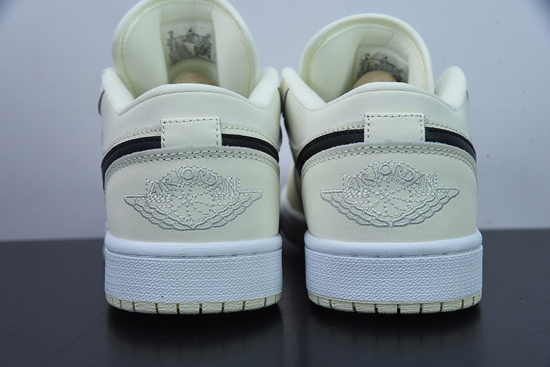 wmns air jordan 1 low