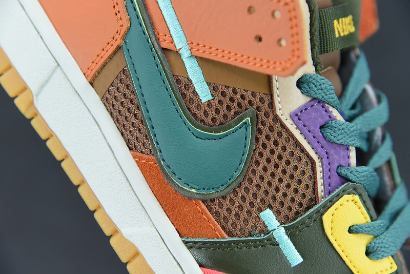 nike sb dunk low scrap