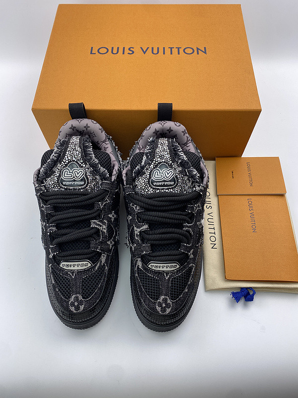 lvt sneakers