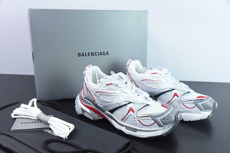 Ba*len*cia*ga runner sneaker